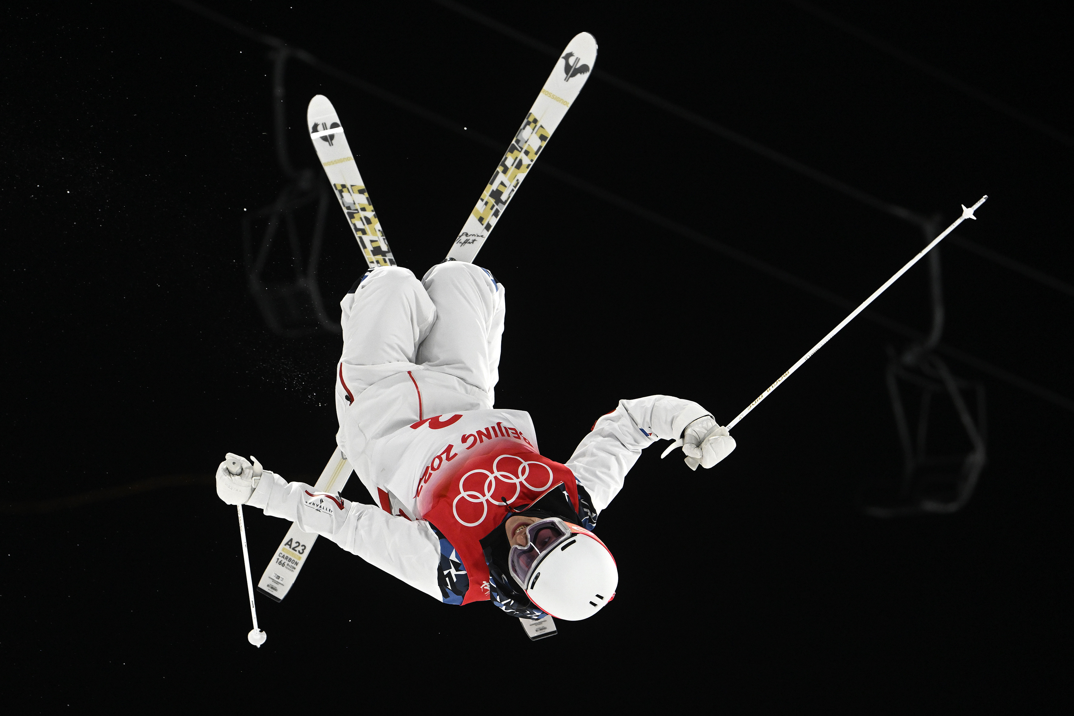 28.11.2025_Ski_acrobatique