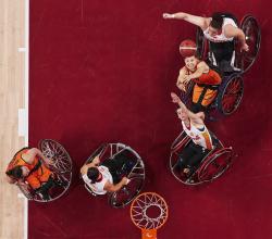 Joueuses de basket fauteuil